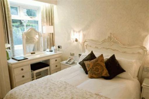 фото отеля Alderley Edge Hotel