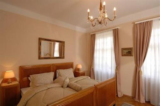 фото отеля Carinthia Velden Hotel
