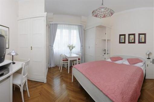 фото отеля Carinthia Velden Hotel