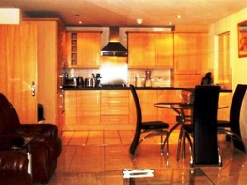 фото отеля My-Places Worsley Serviced Apartmen