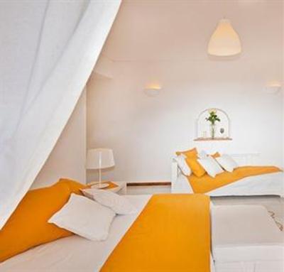 фото отеля Villa Yiara