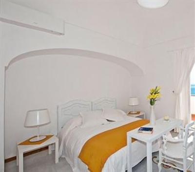 фото отеля Villa Yiara