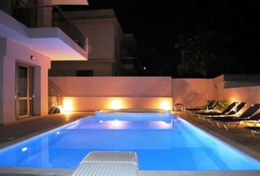 фото отеля Blue Sky Hotel Apartments Rethymno