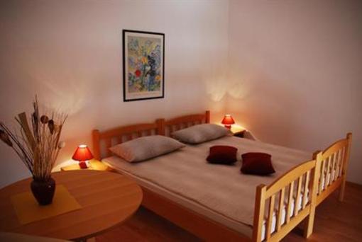 фото отеля Villa Bianca Apartments Okrug Gornji