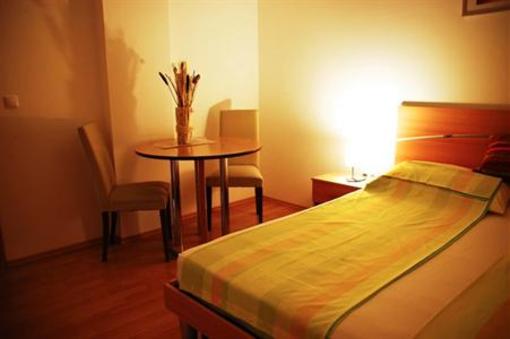 фото отеля Villa Bianca Apartments Okrug Gornji