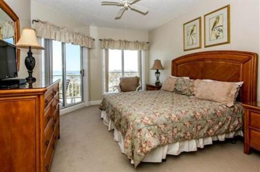 фото отеля ResortQuest Windsor Place Villa Hilton Head Island