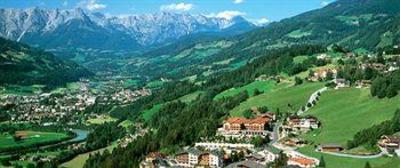 фото отеля Hotel Oberforsthof St. Johann im Pongau