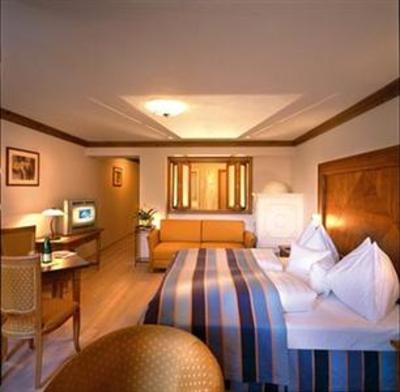фото отеля Hotel Oberforsthof St. Johann im Pongau