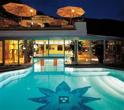 фото отеля Hotel Oberforsthof St. Johann im Pongau