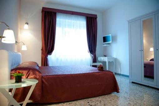 фото отеля Relais Tivoli Inn