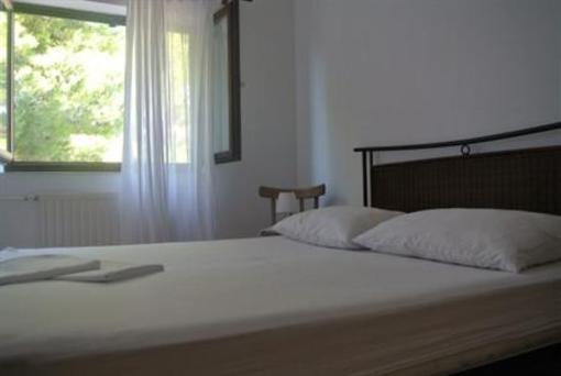 фото отеля Apartments Mediteraneo