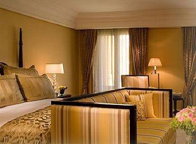 фото отеля Schloss Velden, a Capella Hotel