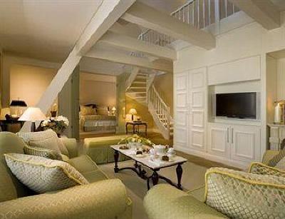 фото отеля Schloss Velden, a Capella Hotel