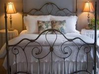 Inn at Pleasant Lake