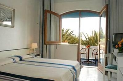 фото отеля Hotel Azzolini Carini