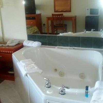 фото отеля Royal Inn Douglasville