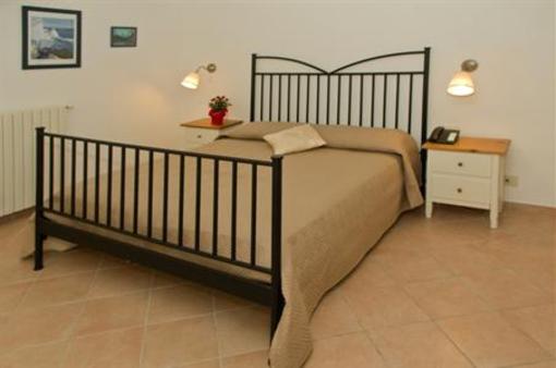 фото отеля Residence Le Palme Sassari