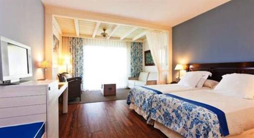 фото отеля Hotel Caribe Resort