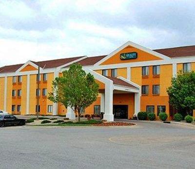фото отеля Quality Inn Manhattan