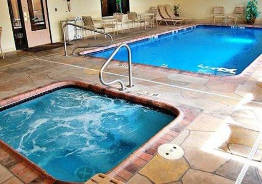 фото отеля Quality Inn Manhattan