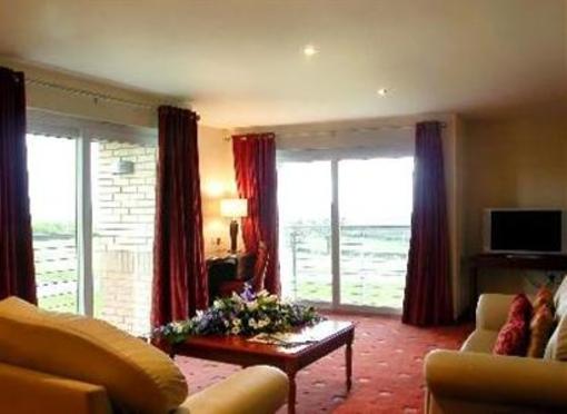 фото отеля Shawlands Park Hotel