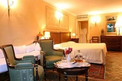 фото отеля La Bonne Etape Hotel Chateau-Arnoux