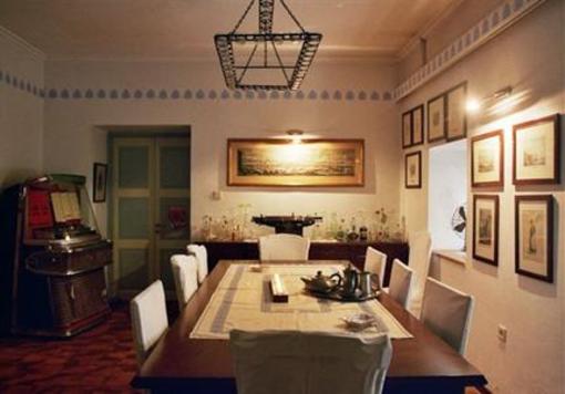 фото отеля Perleas Mansion