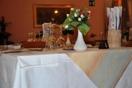 фото отеля Hotel Parmigiano