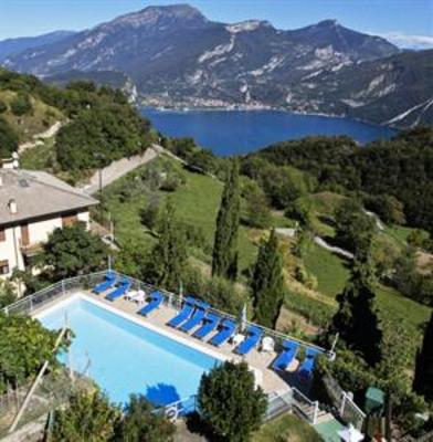 фото отеля Panorama Riva del Garda