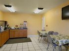 фото отеля Regency Inn and Suites Defuniak Springs