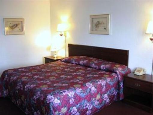 фото отеля Extend A Suites Silver Springs
