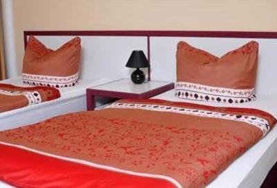 фото отеля City Hotel-Pension Brandenburg