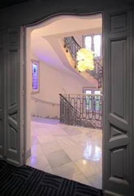 фото отеля Hostal Alfonso XII