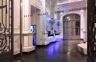 фото отеля Hostal Alfonso XII