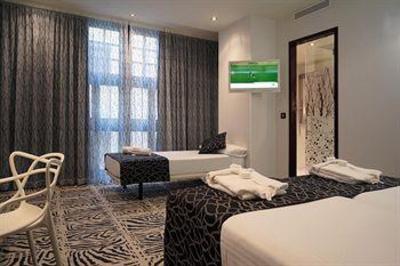 фото отеля Hostal Alfonso XII