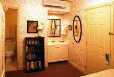 фото отеля Scotlaur Inn Bed and Breakfast