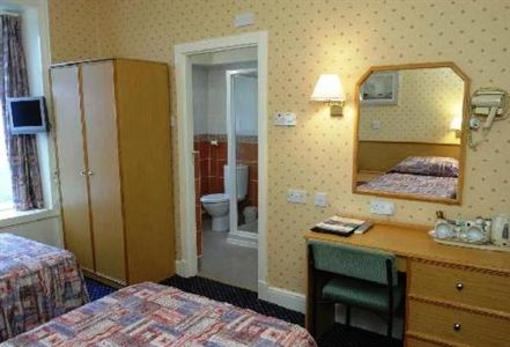 фото отеля Selborne Hotel