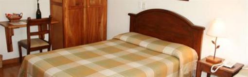 фото отеля Hostal Santa Rita