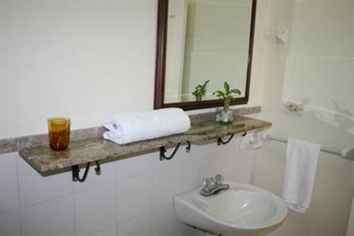 фото отеля Hostal Santa Rita