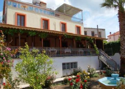 фото отеля Yalcin Hotel Cesme