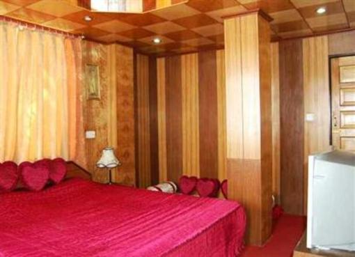 фото отеля Broadway Hotel Darjeeling