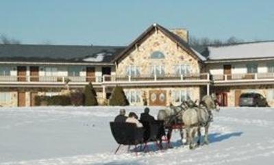 фото отеля Guggisberg Swiss Inn Millersburg