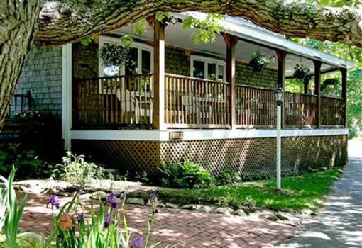 фото отеля Martha's Vineyard Resort