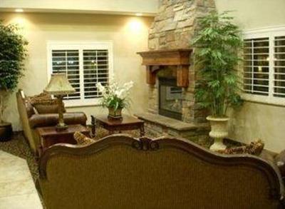 фото отеля Landmark Inn And Suites