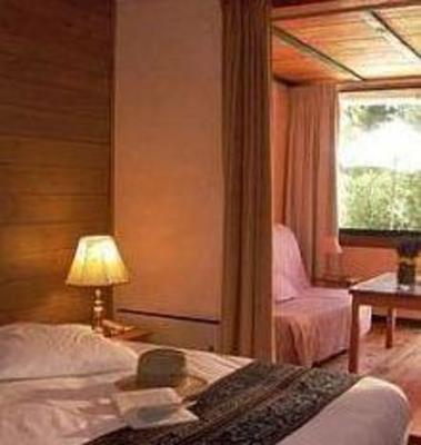 фото отеля Hostellerie du Val de Sault