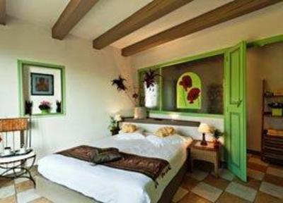 фото отеля Hostellerie du Val de Sault