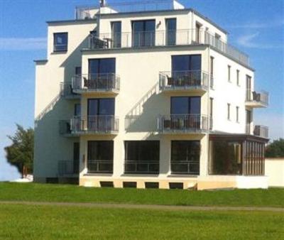 фото отеля Hotel Warnow