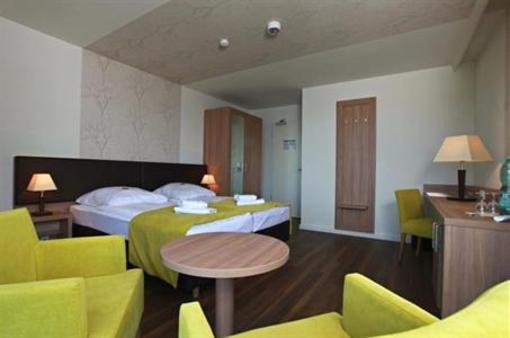 фото отеля Hotel Warnow