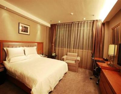 фото отеля Green Tree Inn Shantou Tianshan Road