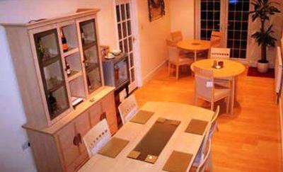 фото отеля Oakhurst Gatwick B&B
